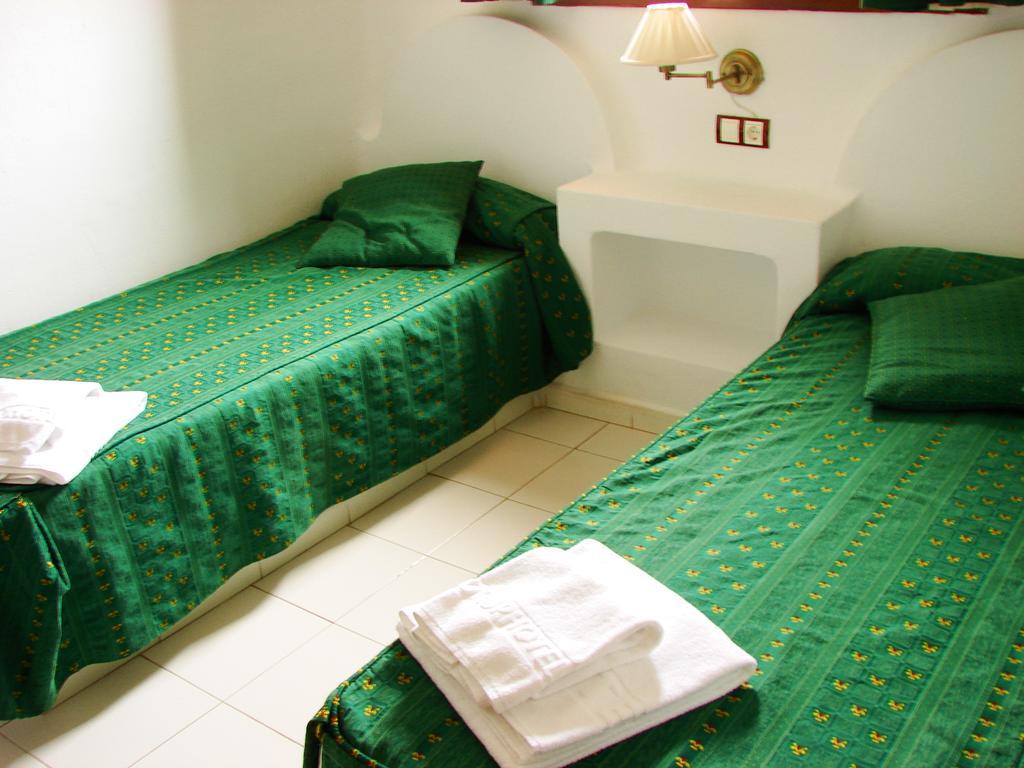 Ona Aldea Del Mar Aparthotel Torrevieja Ngoại thất bức ảnh