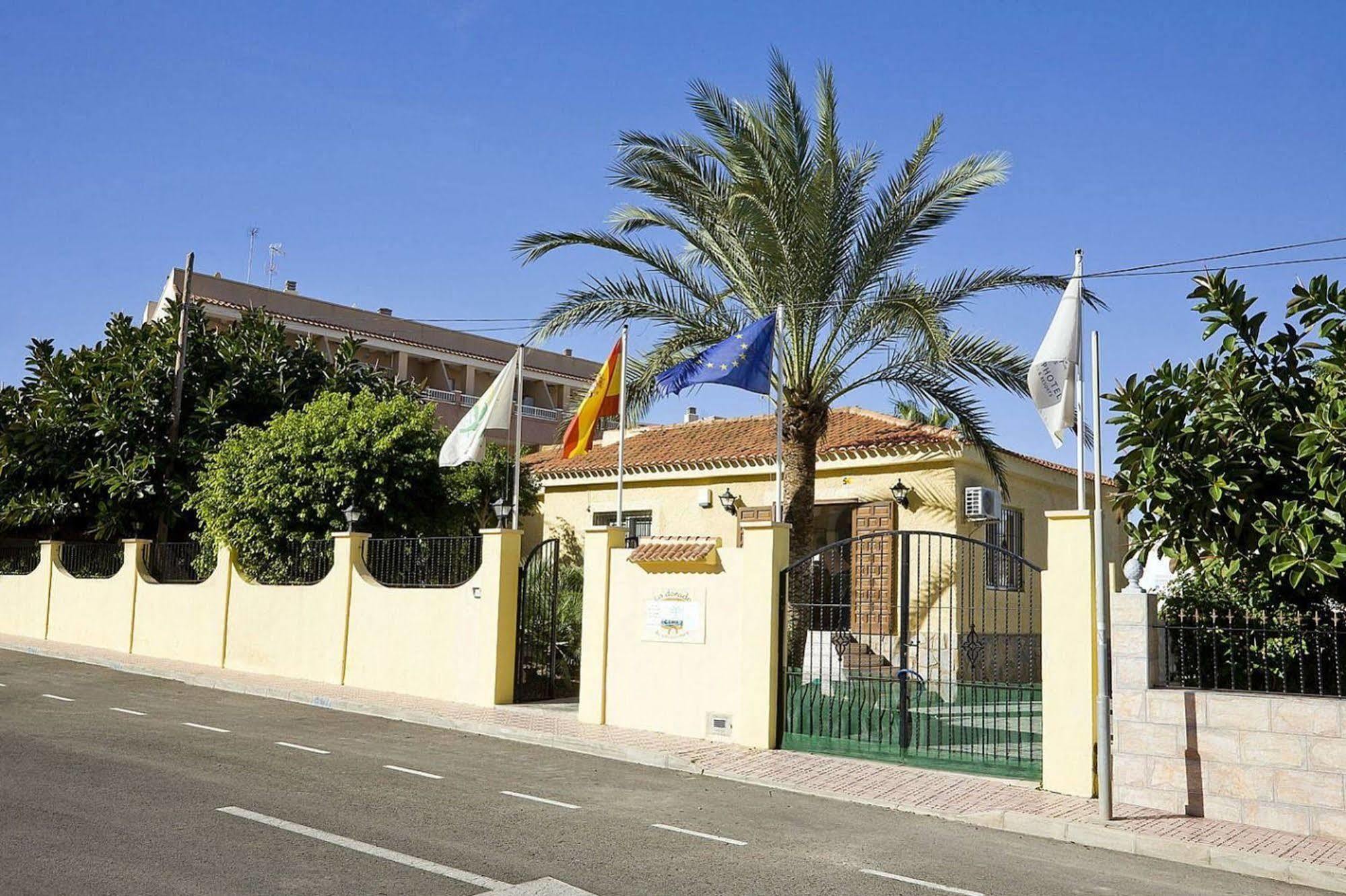 Ona Aldea Del Mar Aparthotel Torrevieja Ngoại thất bức ảnh