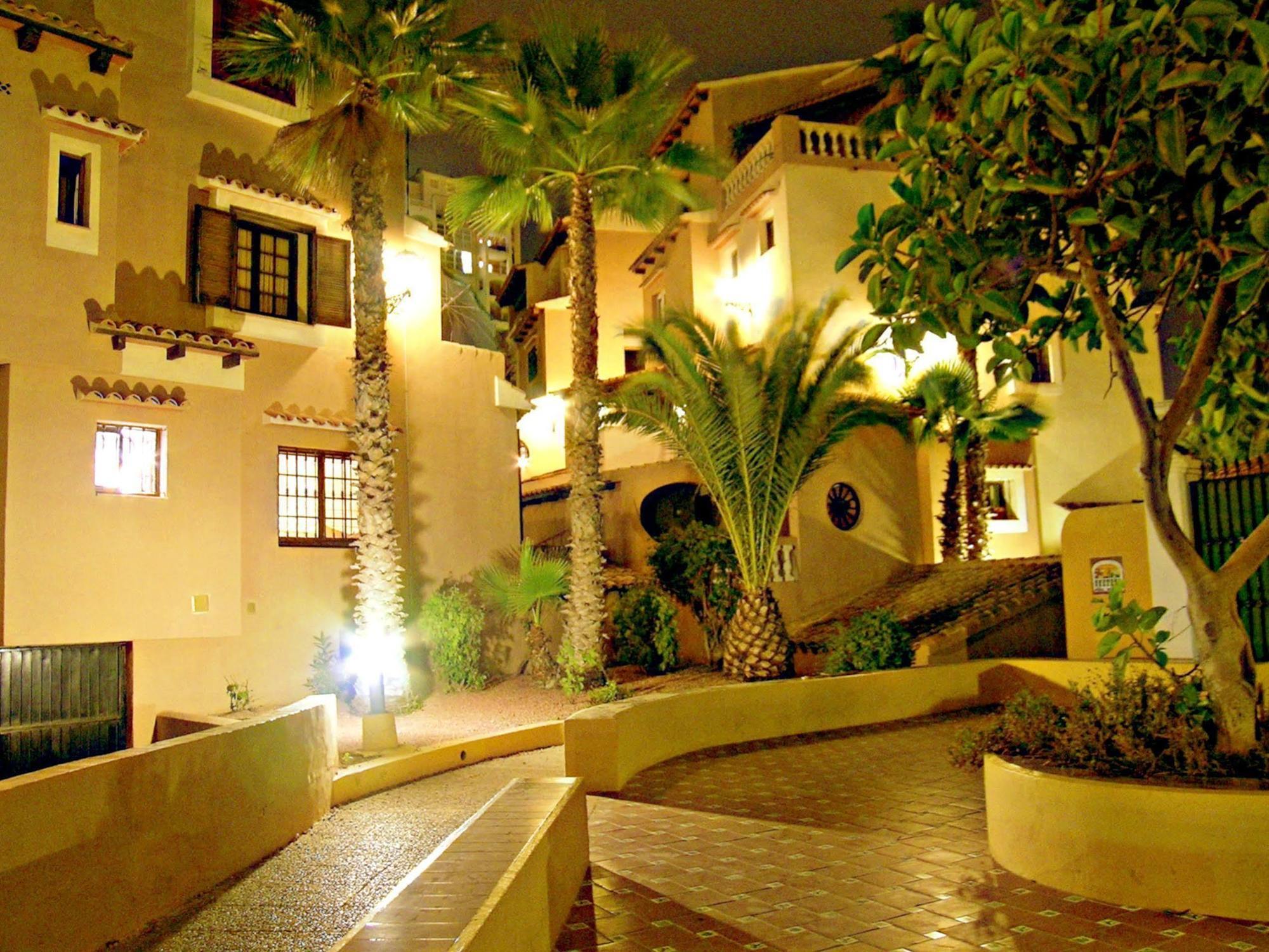 Ona Aldea Del Mar Aparthotel Torrevieja Ngoại thất bức ảnh